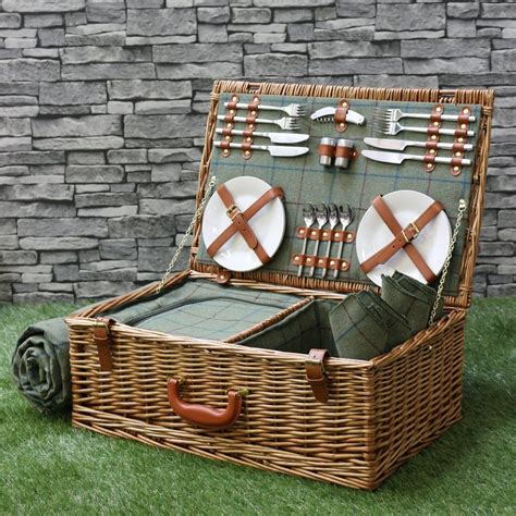 luxury picnic baskets for sale.